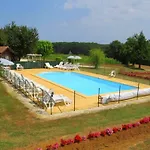 Pour 12 Avec Terrasse Et Piscine Partagee * Saint-Crépin-et-Carlucet