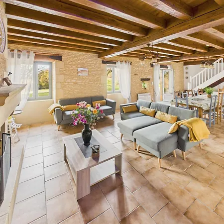 Pour 12 Avec Terrasse Et Piscine Partagée Casa vacanze Saint-Crépin-et-Carlucet